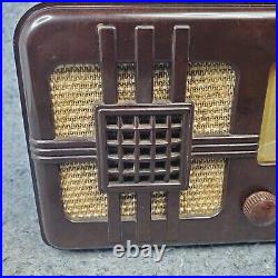 Lyric Tube Radio 546T Bakelite Tabletop AM 1940's Vintage Brown RARE Working