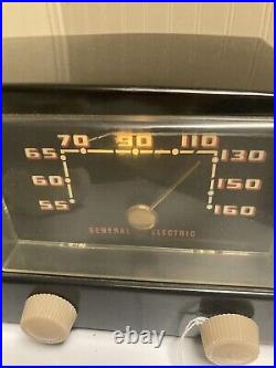 MCM VTG General Electric GE AM Bakelite Tube Radio Model # 412 Art Deco PROP