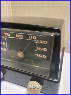 MCM VTG General Electric GE AM Bakelite Tube Radio Model # 412 Art Deco PROP