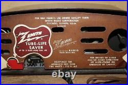 MCM Vintage 1952 Zenith Deluxe Owl Eyes Bakelite Tube Radio PLAYS/VIDEO