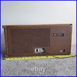 Magnavox Tube Radio FM-16 12AX7 AM/FM Vintage MCM Wood Phono Aux Working RARE