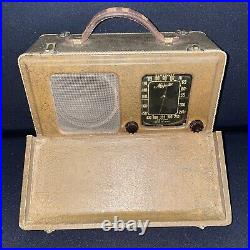 Majestic 6 Tube Radio Model Number 6P1 Pre Owned Untested Vintage 1930s or 1940s