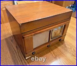 Majestic 7YR752 Tube Radio, Phonograph, & Wire Recorder, Vintage 1947, Rare