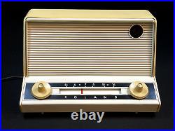 Meringue Yellow Mid Century Retro Vintage 1955 Roland Model 51184 Tube AM Radio