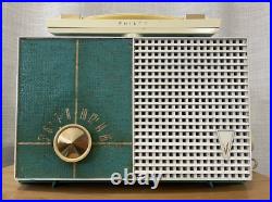 Mid Century Functional Philco Portable Teal Vintage Tube Radio (USA, 1960) Mid Century Functional Philco Portable Teal Vintage Tube Radio (USA, 1960)