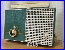 Mid Century Functional Philco Portable Teal Vintage Tube Radio (USA, 1960) Mid Century Functional Philco Portable Teal Vintage Tube Radio (USA, 1960)