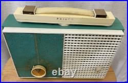Mid Century Functional Philco Portable Teal Vintage Tube Radio (USA, 1960) Mid Century Functional Philco Portable Teal Vintage Tube Radio (USA, 1960)