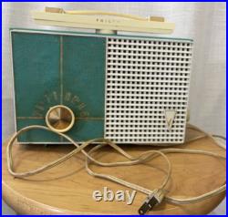 Mid Century Functional Philco Portable Teal Vintage Tube Radio (USA, 1960) Mid Century Functional Philco Portable Teal Vintage Tube Radio (USA, 1960)