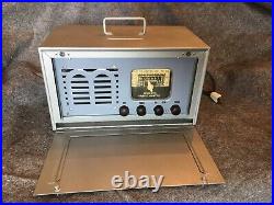 Minerva Tropic Master Radio Model W-117AM-Broadcast / Shortwave. Vintage, Works
