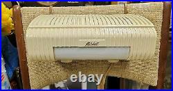 Mitchell Lullaby Bed Lamp Radio Vintage Tube Radio / WORKS