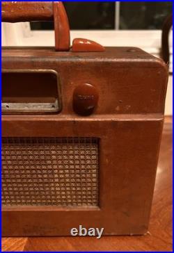Montgomery Ward Airline 14BR-573A Vintage Portable Tube Radio Untested