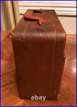 Montgomery Ward Airline 14BR-573A Vintage Portable Tube Radio Untested