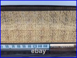 Montgomery Wards Airline Vintage Tube Radio Bakelite Twin Speaker Antique McM