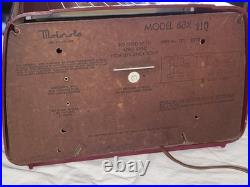 Motorola 68x 11Q Vintage Bakelite Tube Radio 1949 Art Deco