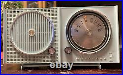 Motorola AM Tube Radio Vintage