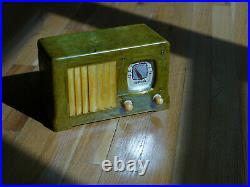 Motorola Catalin Radio Vertical Grill ArtDeco Art Deco Bakelite Vintage Tube 51