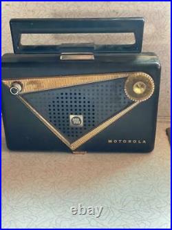 Motorola Model 55L1U Portable Tube Radio 1955 Vintage Retro