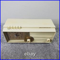Motorola Model C5W Tube Radio Clock AM Pushbutton White 1960's Vintage MCM Works