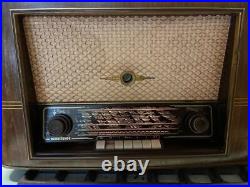 NORDMENDE Fidelio 55 wooden made tube radio vintage tested 1955 vintage