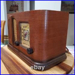 Nice Vintage 1941 Detrola Radio 429 Looks and Plays Nice See Video