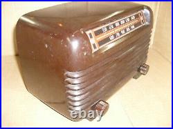 Nice Vintage PHILCO TRANSITONE 48-250 Bakelite Tube Radio Hums