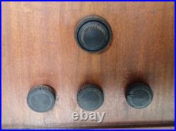 Nice Vintage Philco Model 610 Wood Tombstone Tube Cathedral Radio Working