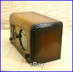 Old Antique Wood Admiral Vintage Tube Radio -Restored Working Art Deco Table Top