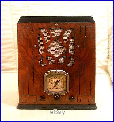 Old Antique Wood Aircastle Vintage Tube Radio Restored & Working Tombstone