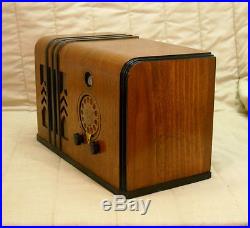 Old Antique Wood Airline Vintage Tube Radio -Restored & Working with Green Eye