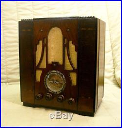 Old Antique Wood Atwater Kent Vintage Tube Radio Restored & Working Tombstone