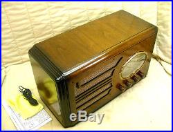 Old Antique Wood Coronado Vintage Tube Radio Restored & Working Table Top