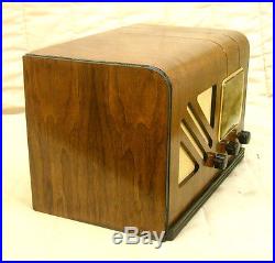 Old Antique Wood Crosley Vintage Tube Radio -Restored Working Art Deco Table Top