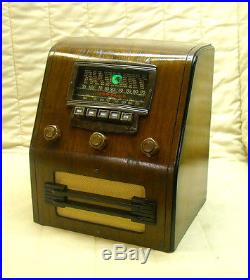 Old Antique Wood Crosley Vintage Tube Radio Restored & Working Deco Table Top