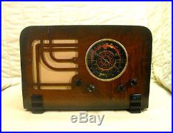 Old Antique Wood Fairbanks Morse Vintage Tube Radio Restored Working Table Top