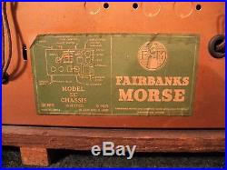 Old Antique Wood Fairbanks Morse Vintage Tube Radio Table Top for restoration