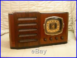 Old Antique Wood Firestone Air Chief Vintage Tube Radio Restored & Working