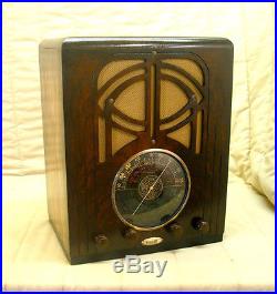 Old Antique Wood Knight Vintage Tube Radio Restored Working Art Deco Tombstone