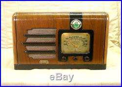 Old Antique Wood Premier Vintage Tube Radio Restored & Working with Tuning Eye