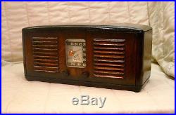 Old Antique Wood RCA Victor Vintage Tube Radio Restored & Working Table Top