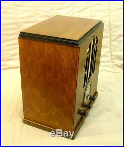 Old Antique Wood Silver Marshall Vintage Tube Radio Restored Working Tombstone
