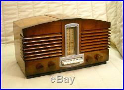 Old Antique Wood Stromberg Carlson Vintage Tube Radio Restored & Working