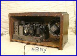 Old Antique Wood Truetone Vintage Tube Radio Restored & Working Table Top