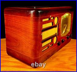 Old Antique Wood Vintage Restored Art Deco Radio Converted to a Bluetooth SPK