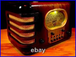 Old Antique Wood Vintage Restored Art Deco Radio Converted to a Bluetooth SPK