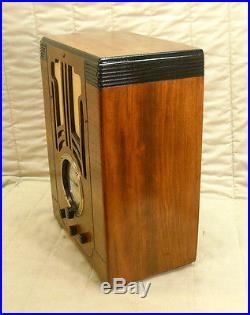 Old Antique Wood Wilcox Gay Vintage Tube Radio Restored & Working Tombstone
