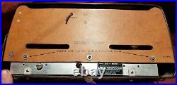 Old Vintage 1952 Silvertone Model C817 41650 Tabletop AM Tube Radio Bakelite