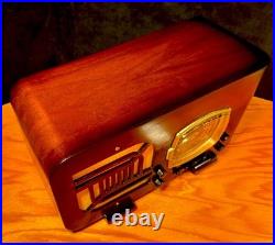 Old Wood Vintage Antique Restored Art Deco Radio Converted to a Bluetooth SPK