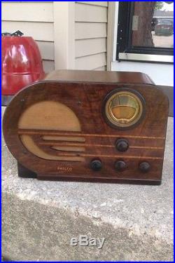 Philco 38-10 Bulletantique Old Vintage Wood Tube Radio