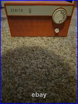 PINK TUBE RADIO vintage ZENITH Model F508V coral RARE 1960's Works! B1/2