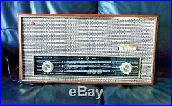 PYE 1107 Radio Vintage 1961 Valve Tube Radio Wooden Cased MW LW FM